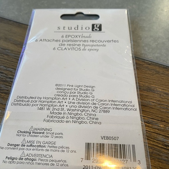 NWT EPOXY Brads EMBELLISHMENTS Scrapbooking Flower Heart Bird Ladybug Butterfly - Picture 4 of 4